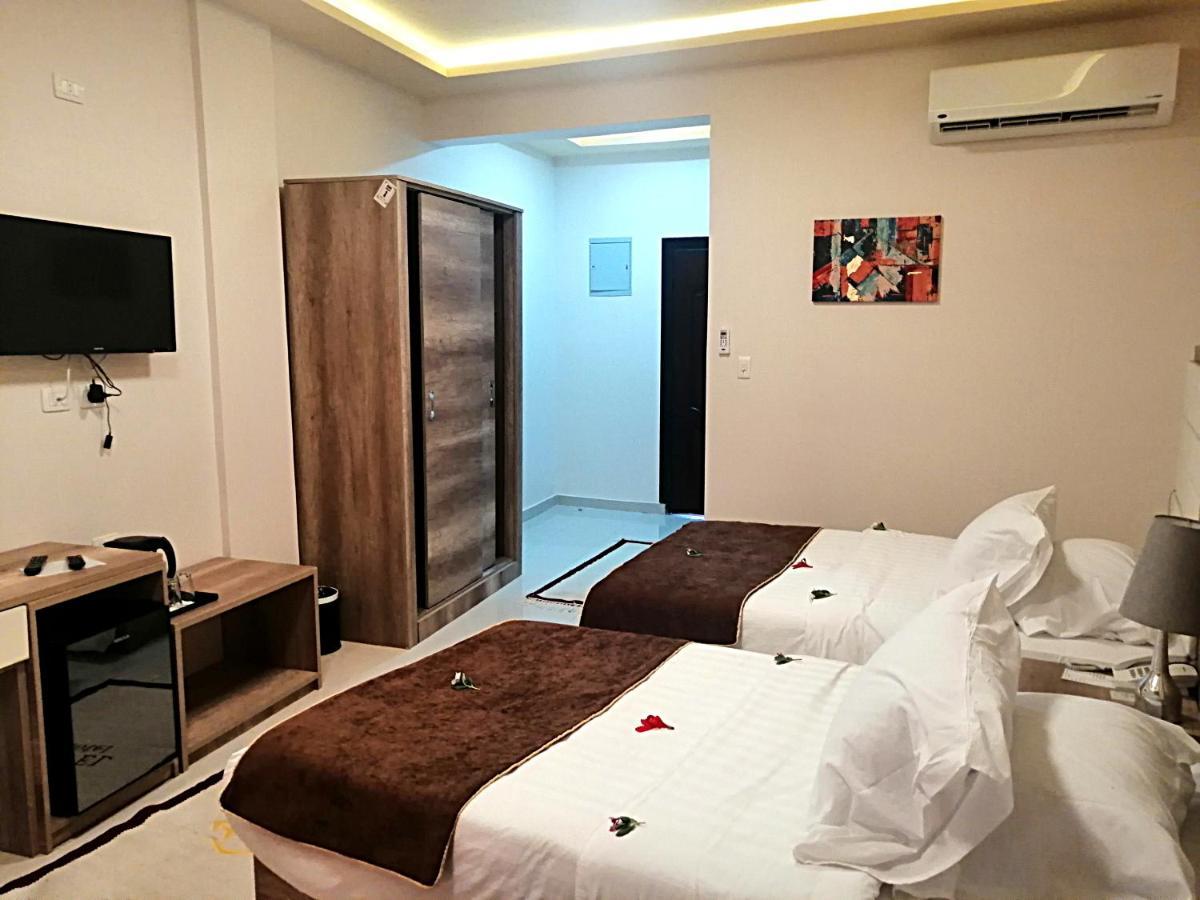 Jewel Inn Beni Suef Exteriör bild