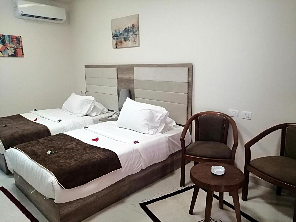 Jewel Inn Beni Suef Exteriör bild