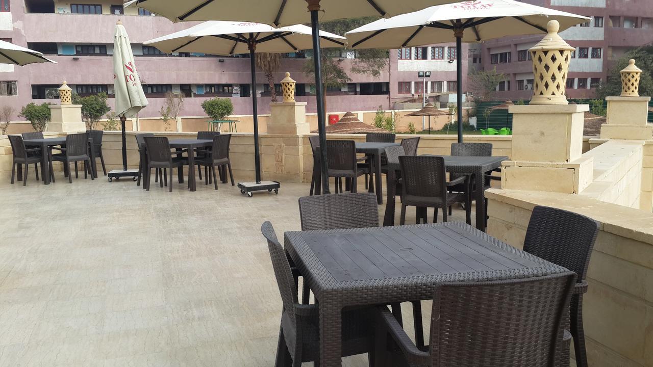 Jewel Inn Beni Suef Exteriör bild